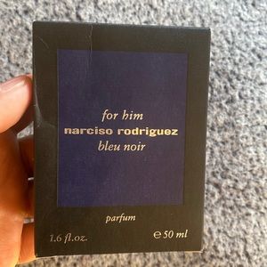 Narciso Rodríguez bleu noir for him 1.6 Fl. Oz